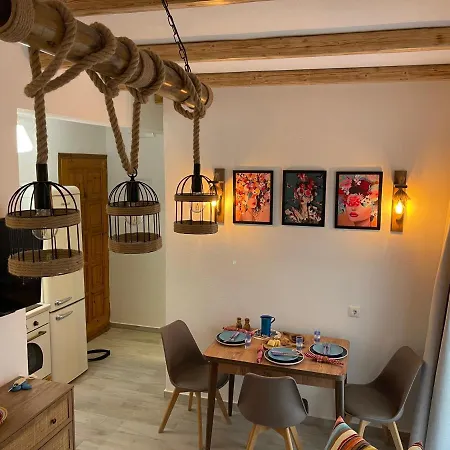 Apartment Cocoonut Studio, Town Of Naxos Island, By Naxosvibe *