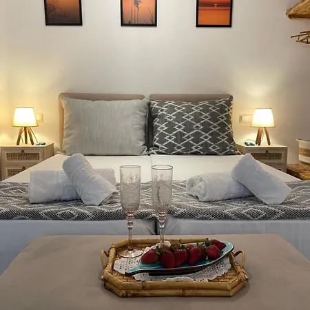 Cocoonut Studio, Town Of Naxos Island, By Naxosvibe Апартаменты *