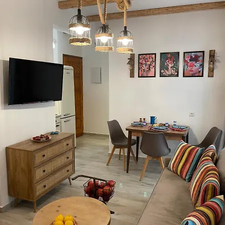 Апартаменты Cocoonut Studio, Town Of Naxos Island, By Naxosvibe Naxos City