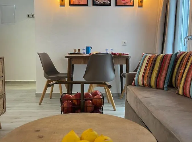 Cocoonut Studio, Town Of Naxos Island, By Naxosvibe Lägenhet